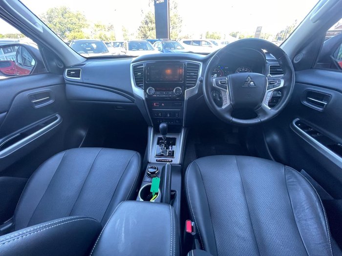 2023 Mitsubishi Triton Xtreme