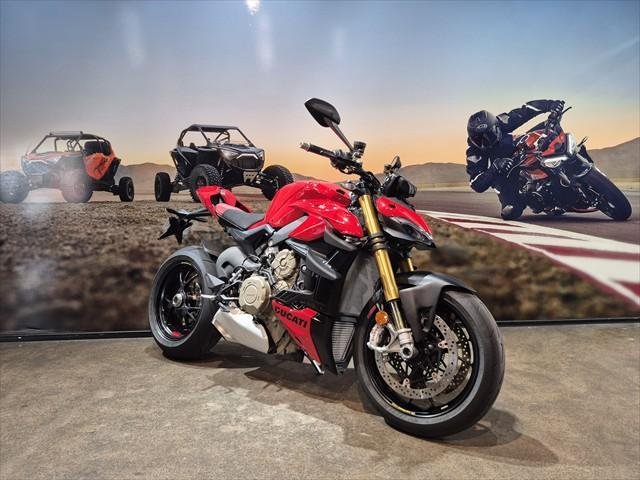 2025 Ducati Streetfighter V4 S