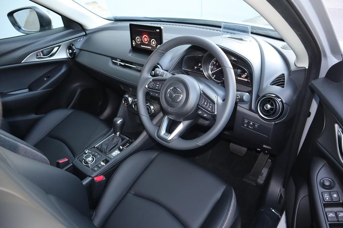 2025 Mazda CX-3 G20 Evolve