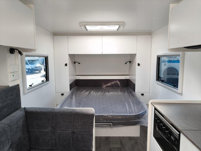 2026 Traveller Destination Track 20