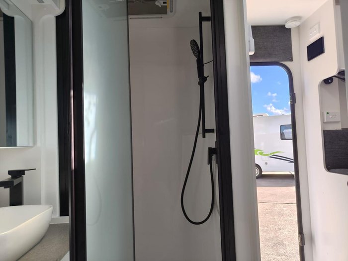 2026 Traveller Destination Track 20