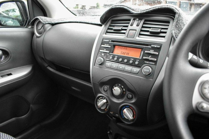 2016 Nissan Micra ST