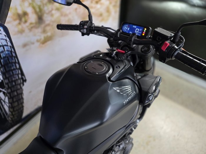 2023 Honda CB650R BLACK