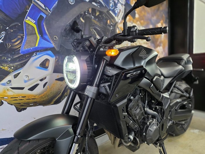 2023 Honda CB650R BLACK