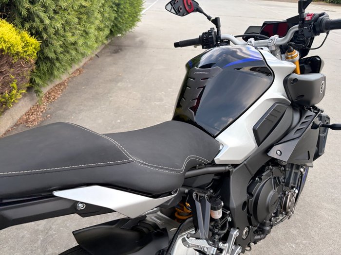 2017 Yamaha MT-10SP Silver