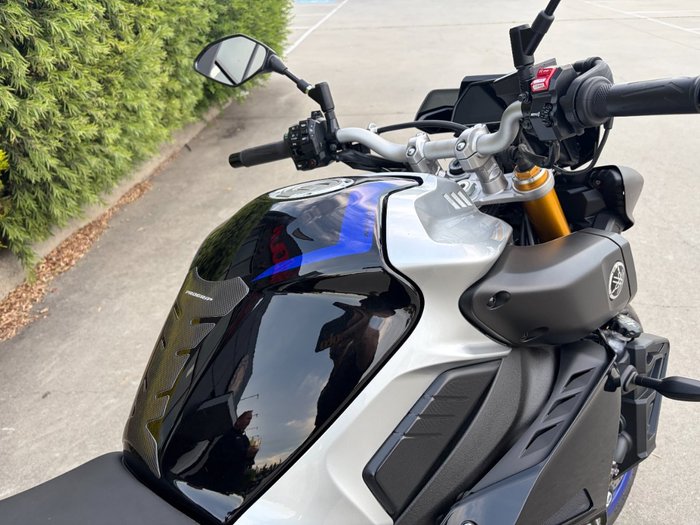 2017 Yamaha MT-10SP Silver