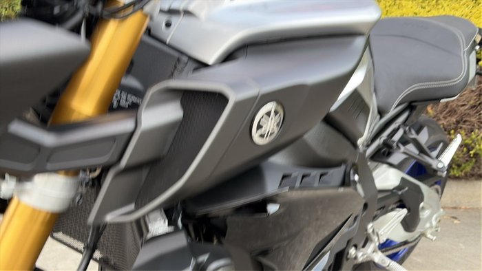 2017 Yamaha MT-10SP Silver