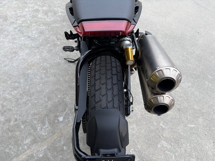 2019 Indian FTR 1200 S RED STEEL GRAY Red