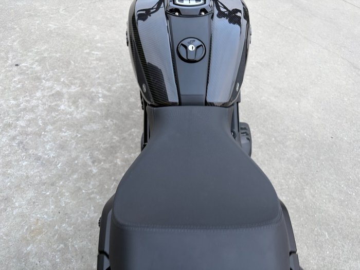 2019 Indian FTR 1200 S RED STEEL GRAY Red