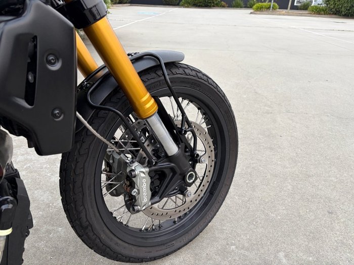 2019 Indian FTR 1200 S RED STEEL GRAY Red