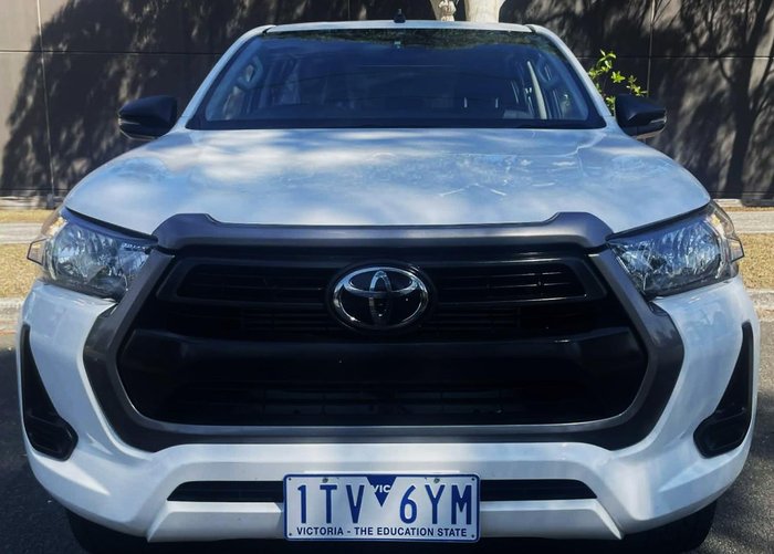 2021 Toyota Hilux SR