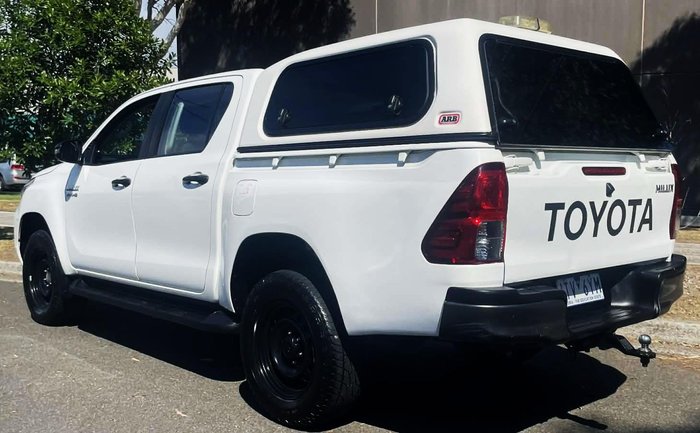 2021 Toyota Hilux SR