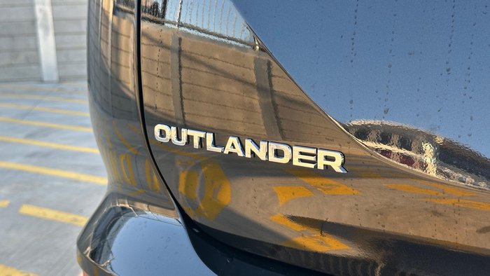 2026 Mitsubishi Outlander Exceed