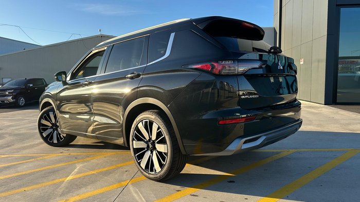 2026 Mitsubishi Outlander Exceed ZM MY25 AWD Black Diamond