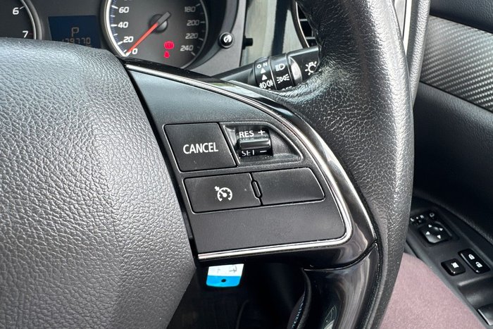 2017 Mitsubishi Outlander LS