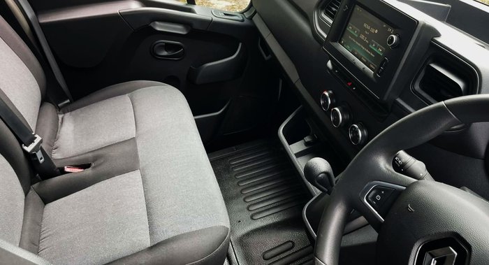 2022 Renault Master Pro 110kW