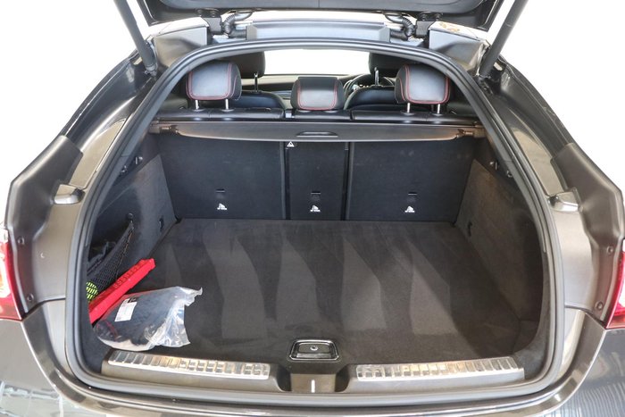 2023 Mercedes-Benz GLC-Class GLC300