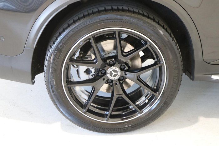 2023 Mercedes-Benz GLC-Class GLC300