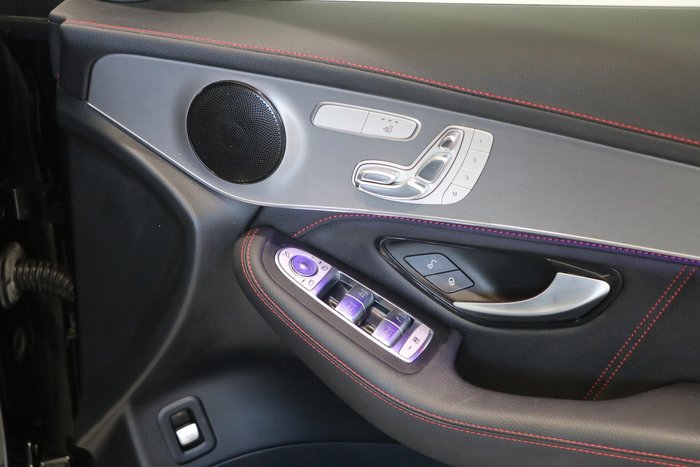 2023 Mercedes-Benz GLC-Class GLC300