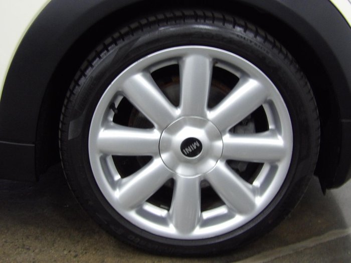 2009 MINI Hatch Cooper