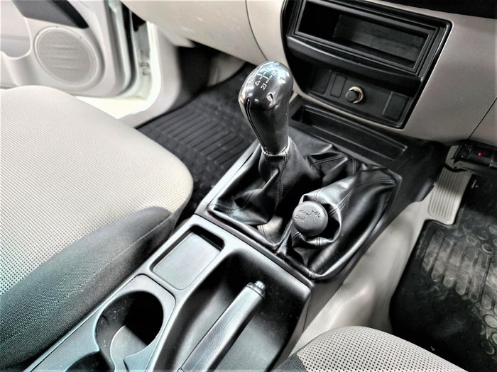 2012 Mitsubishi Triton GLX MN MY12 4X4 Dual Range White