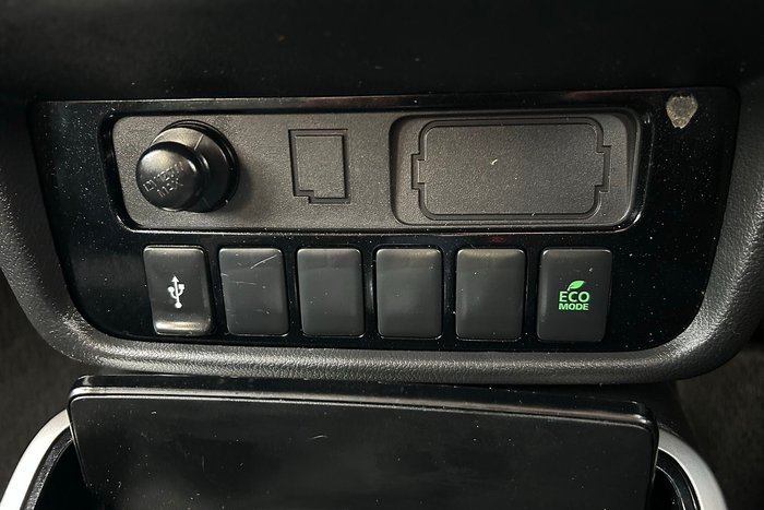 2019 Mitsubishi Outlander ES