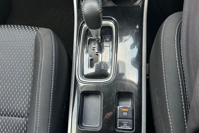 2019 Mitsubishi Outlander ES