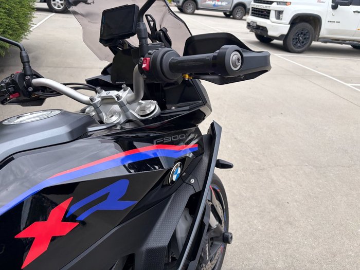 2022 BMW Motorrad F 900 XR TRIPLE BLACK Black