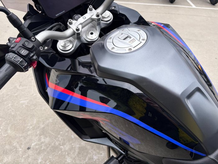 2022 BMW Motorrad F 900 XR TRIPLE BLACK Black