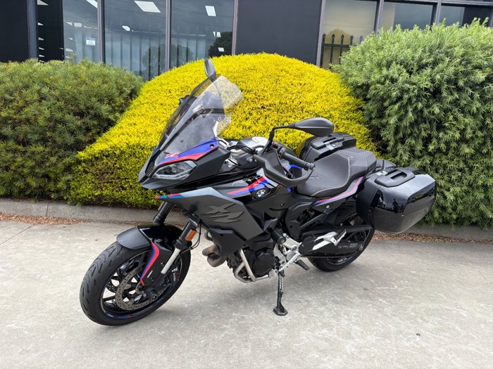 2022 BMW Motorrad F 900 XR TRIPLE BLACK Black