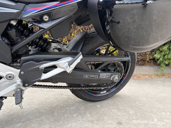 2022 BMW Motorrad F 900 XR TRIPLE BLACK Black