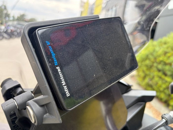 2022 BMW Motorrad F 900 XR TRIPLE BLACK Black