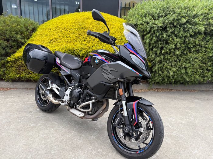 2022 BMW Motorrad F 900 XR TRIPLE BLACK Black