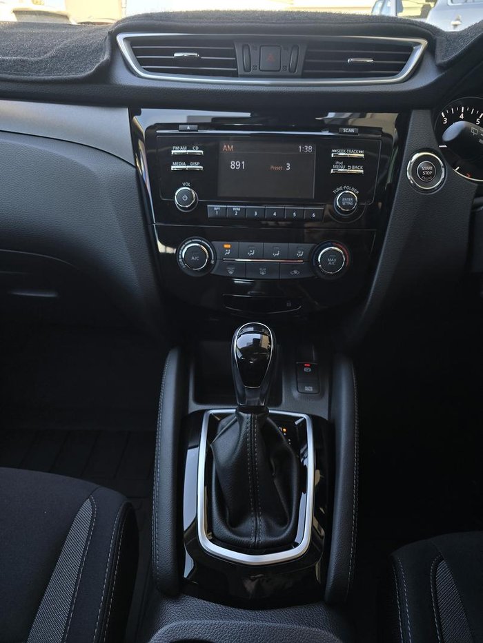 2018 Nissan QASHQAI ST