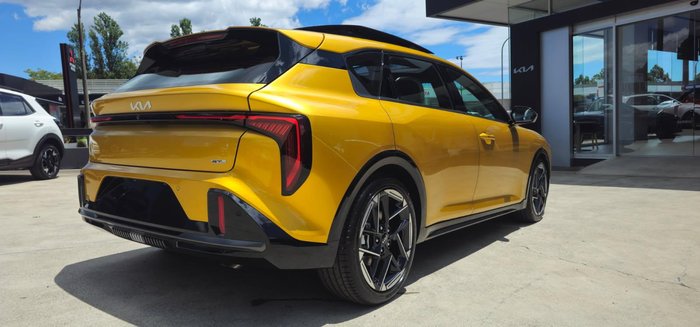 2026 Kia K4 GT-Line