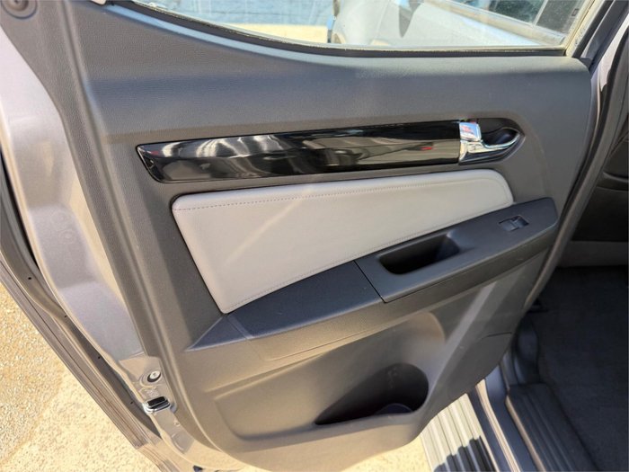 2015 HOLDEN COLORADO Z71 (4x4) RG MY16 Grey