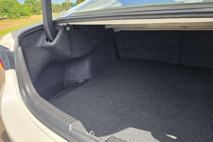 2019 Mazda 6 Sport GL Series Snowflake White Pearl