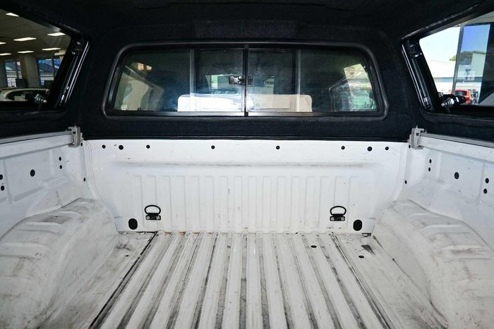 2021 Nissan Navara SL