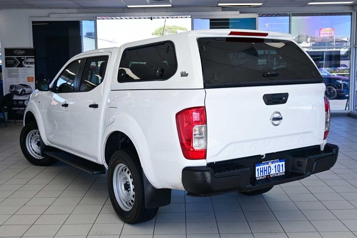 2021 Nissan Navara SL