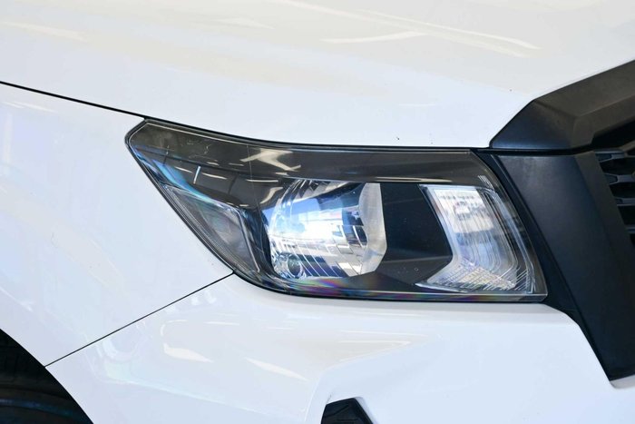 2021 Nissan Navara SL