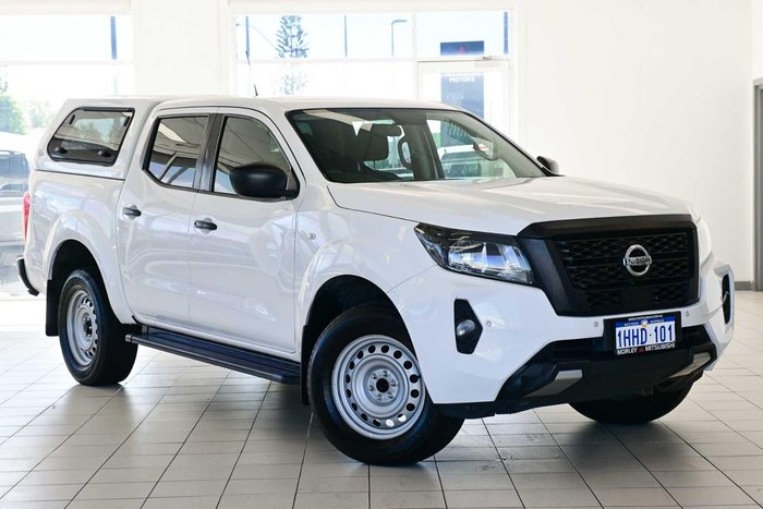 2021 Nissan Navara SL