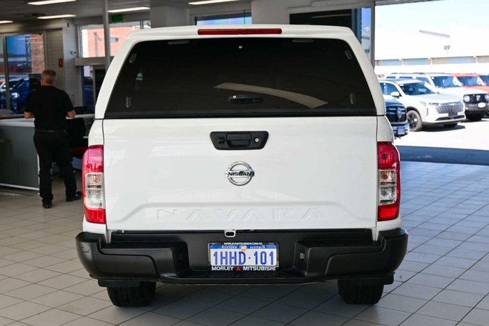 2021 Nissan Navara SL