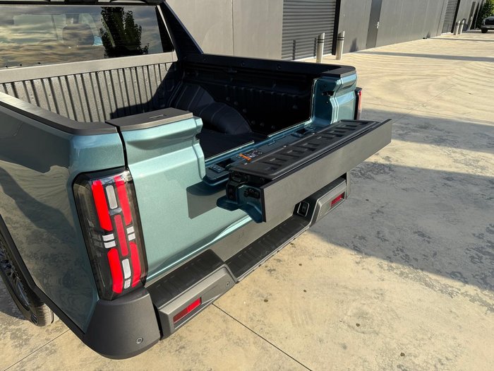 2025 MG MGU9 Explore Pro