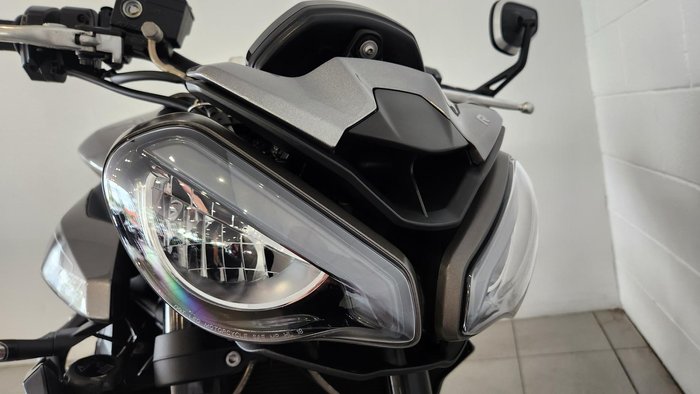 2023 Triumph Street Triple R 765 Street Triple Grey