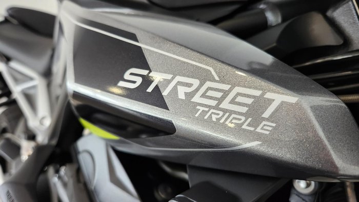 2023 Triumph Street Triple R 765 Street Triple Grey