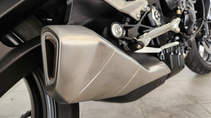 2023 Triumph Street Triple R 765 Street Triple Grey