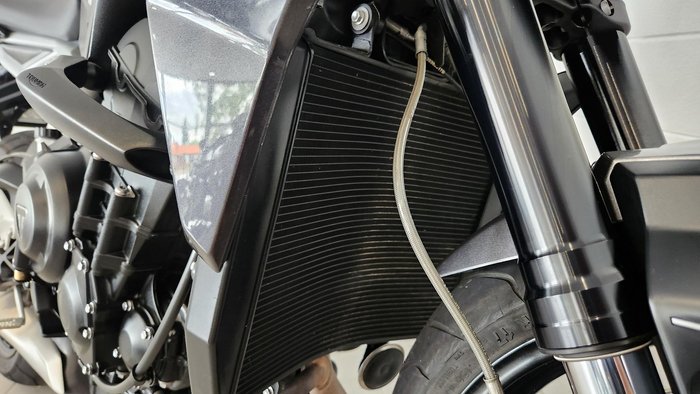 2023 Triumph Street Triple R 765 Street Triple Grey