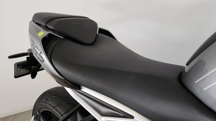 2023 Triumph Street Triple R 765 Street Triple Grey