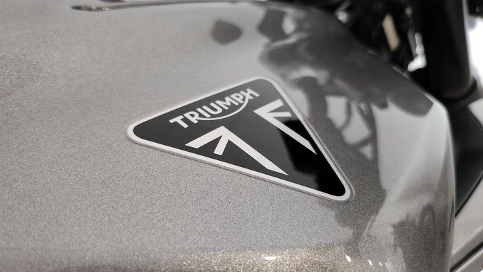 2023 Triumph Street Triple R 765 Street Triple Grey