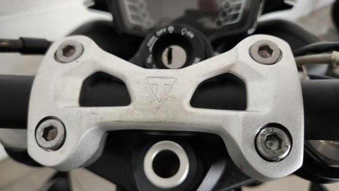 2023 Triumph Street Triple R 765 Street Triple Grey